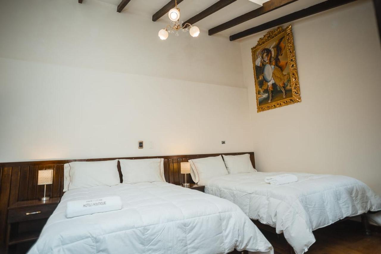 كوسكو Emilia Hotel المظهر الخارجي الصورة
